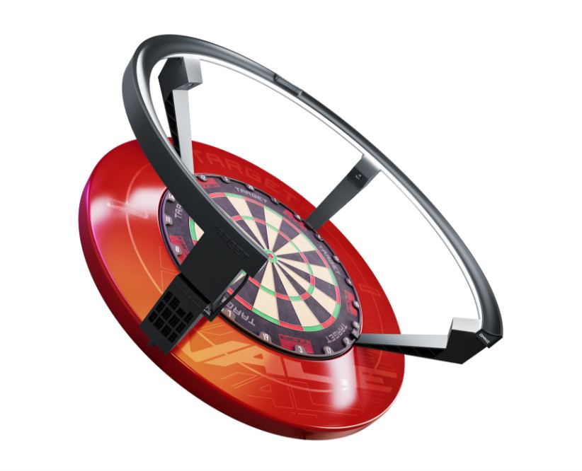 target omni automaattinen pistelaskentajärjestelmä kuva taulun ja surroundin kanssa