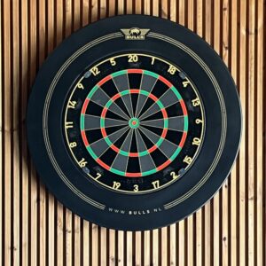 Bull’s Advantage Black Dartstaulu setti (kuva 1)